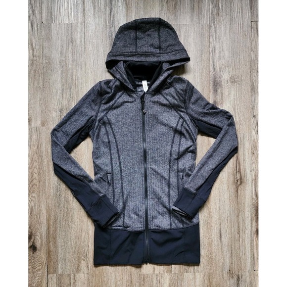 lululemon athletica Tops - Lululemon Jacket Daily Practice Women's Size 6 Pique Black White Yoga Full Zip